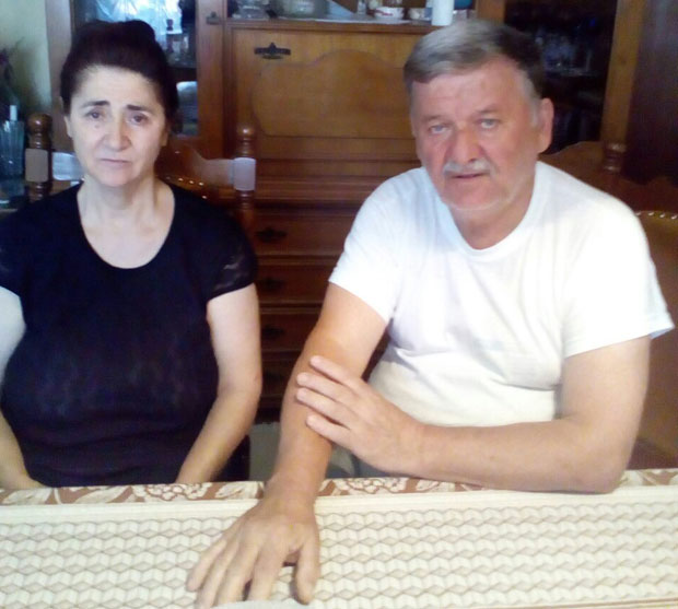 ХАПШЕЊЕ СРБИНА НА АДМИНИСТРАТИВНОМ ПРЕЛАЗУ: Војислава хватали за врат, па га закључали!